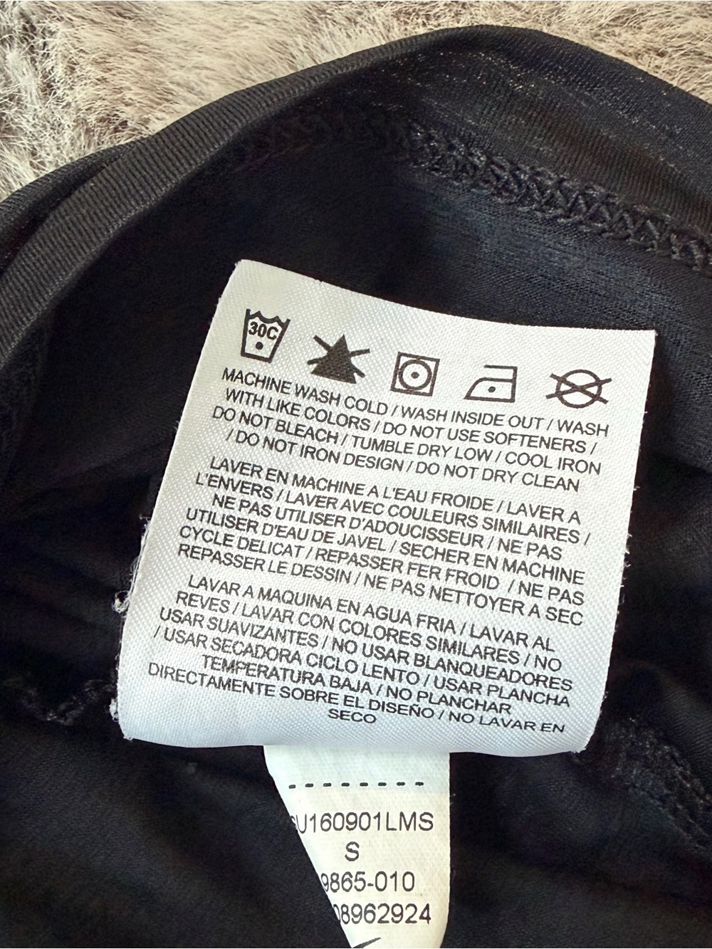 Nike Dri-Fit Performance Tank. - Picture 7 of 8